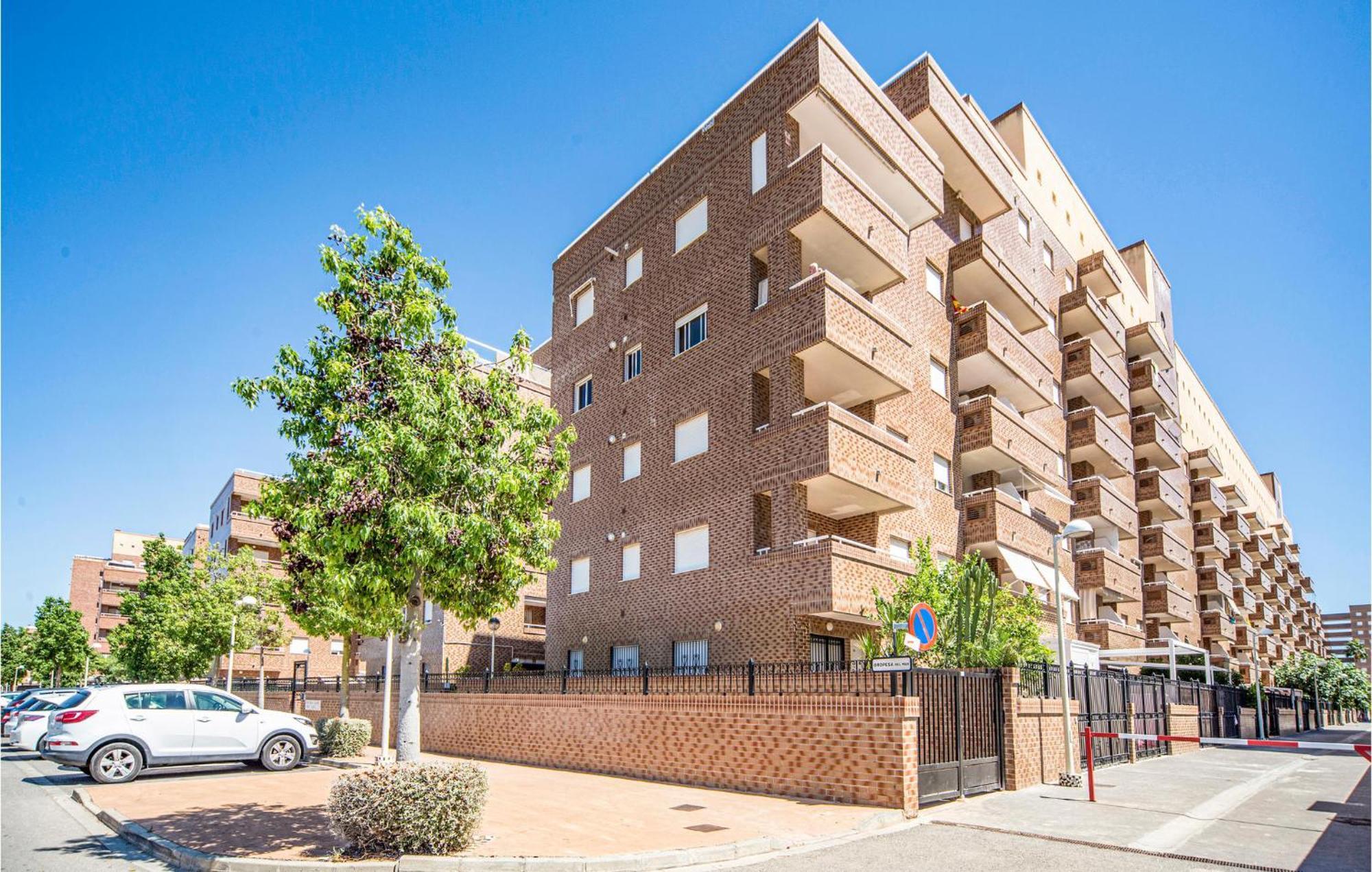 2 Bedroom Lovely Apartment In Oropesa Del Mar Ngoại thất bức ảnh